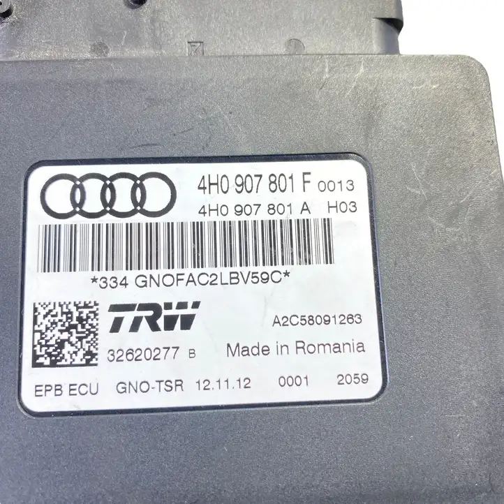Audi A6 C7 (2011 - 2014) 4H0907801F Блок управления стояночным тормозом — фото 4