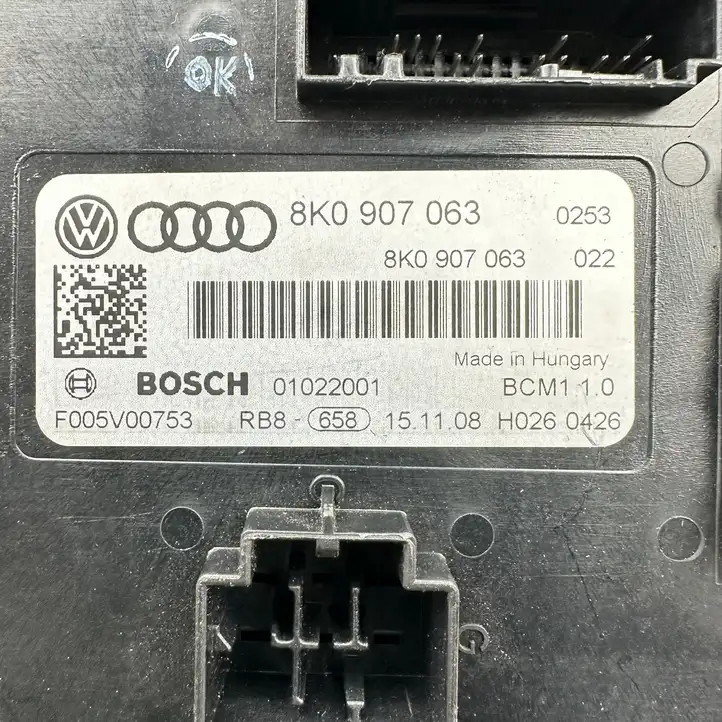 Audi A5 8T 8F (2007 - 2011) 8K0907063 Модуль комфорта — фото 4