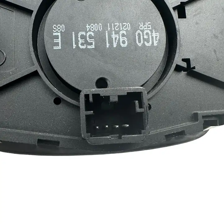 Audi A6 C7 (2011 - 2014) 4G0941531E Включатель фонарей — фото 5