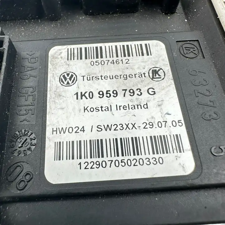 Volkswagen PASSAT B6 (2005 - 2010) 1K0959793G Мотор стеклоподъемника передний — фото 5