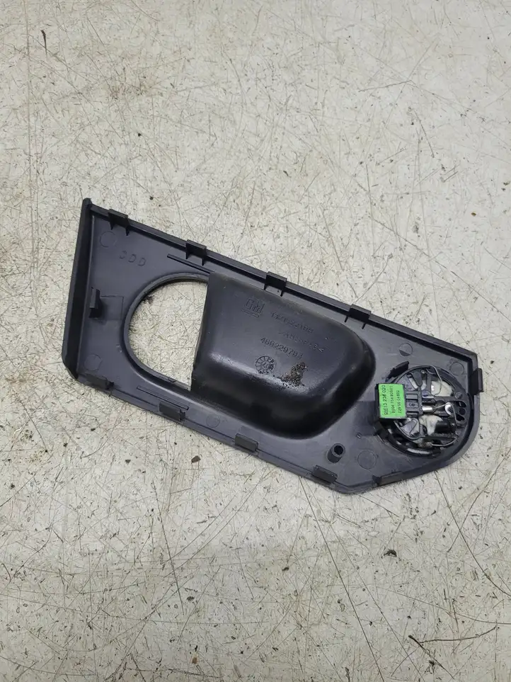Opel Meriva A (2002 - 2006) 13215221RH Ручка закрывания двери — фото 2