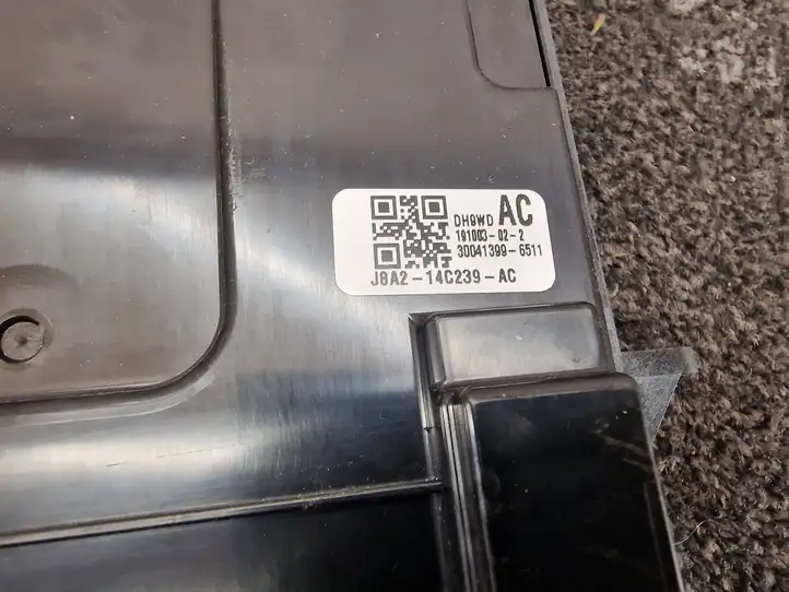 Land Rover Range Rover Velar (2017 - )  J8A214C239AC Блок управления кондиционера воздуха / климата/ печки (в салоне)