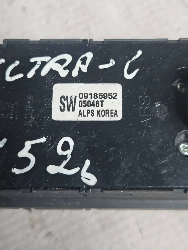 Opel Vectra C (2005 - 2009) 09185952 Блок кнопок стеклоподъемников — фото 3