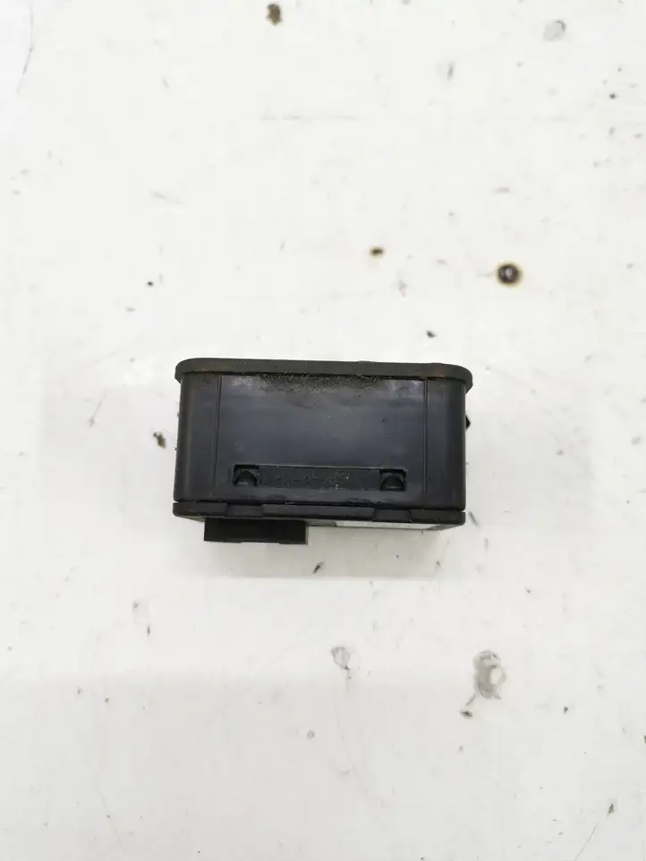 Opel Zafira A (1999 - 2003) 13363401 Блок кнопок стеклоподъемников — фото 2