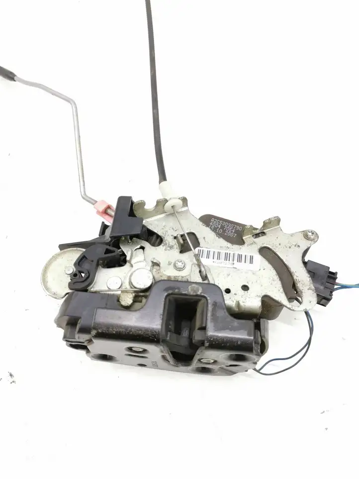 Mercedes-Benz Vito Viano W639 (2003 - 2010)  A2C53090790 Замок передней двери