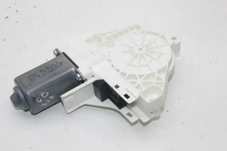 Audi A8 S8 D4 4H (2010 - 2014) 8K0959801B Стеклоподъемник задней двери — фото 3