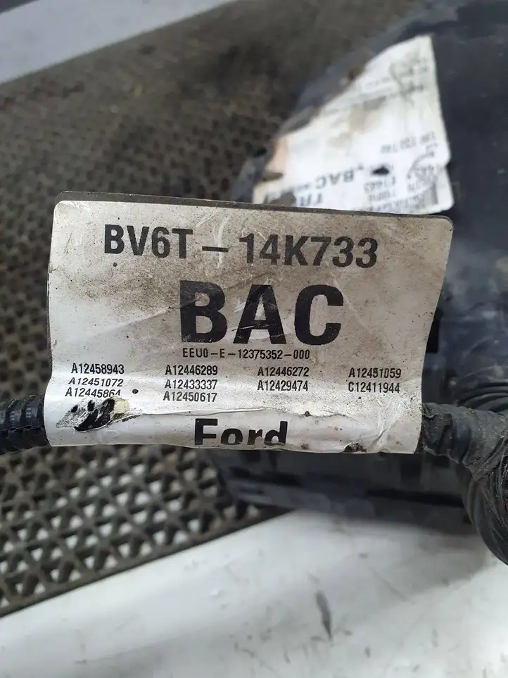 Ford Focus (2011 - 2015) BV6T14K733 Блок предохранителей (комплект) — фото 6