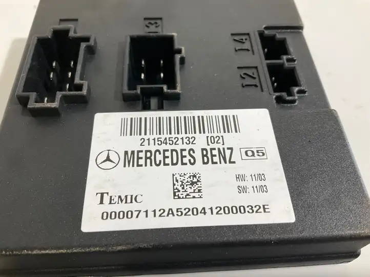 Mercedes-Benz E W211 (2002 - 2009) 2115452132 Модуль комфорта — фото 3