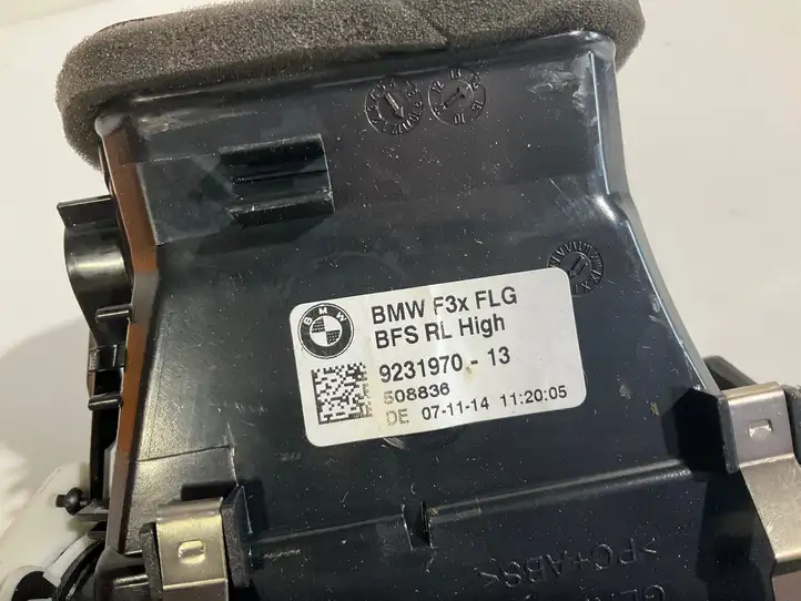 BMW 3 F30 F35 F31 (2012 - 2018) 9231970 Боковой воздушный дефлектор — фото 3