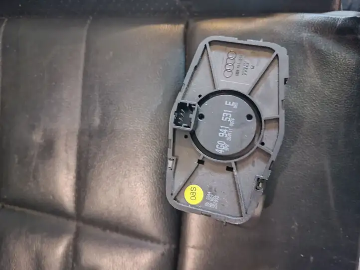 Audi A7 (2010 - 2014)  4G0941531E Включатель фонарей