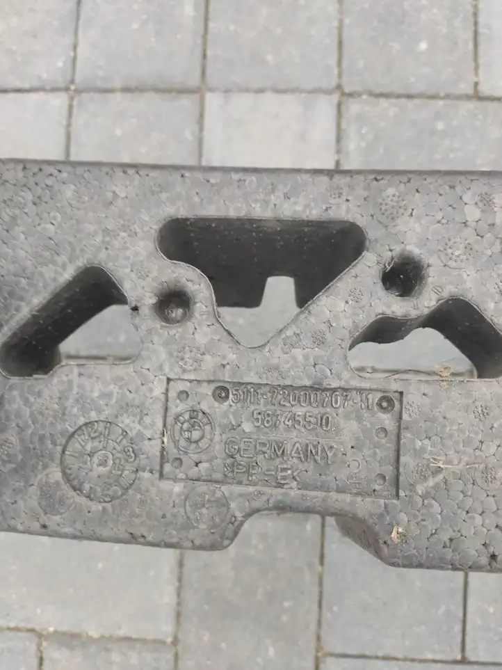 BMW 5 F10 F11 (2009 - 2016)  72000707 Пенопласт бампера