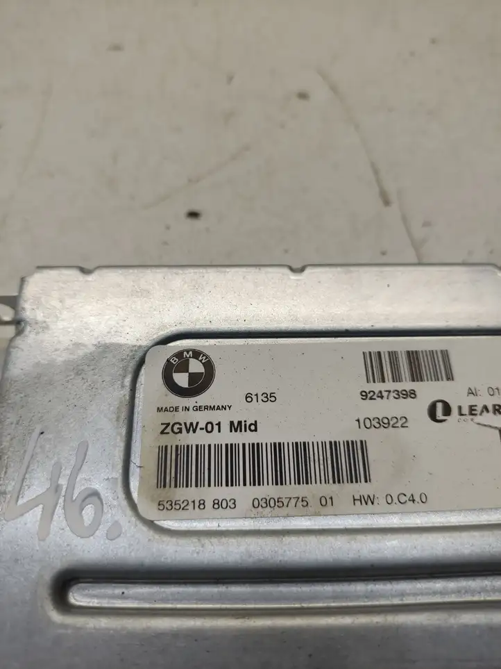 BMW 5 F10 F11 (2009 - 2016) 9247398 Модуль комфорта — фото 2