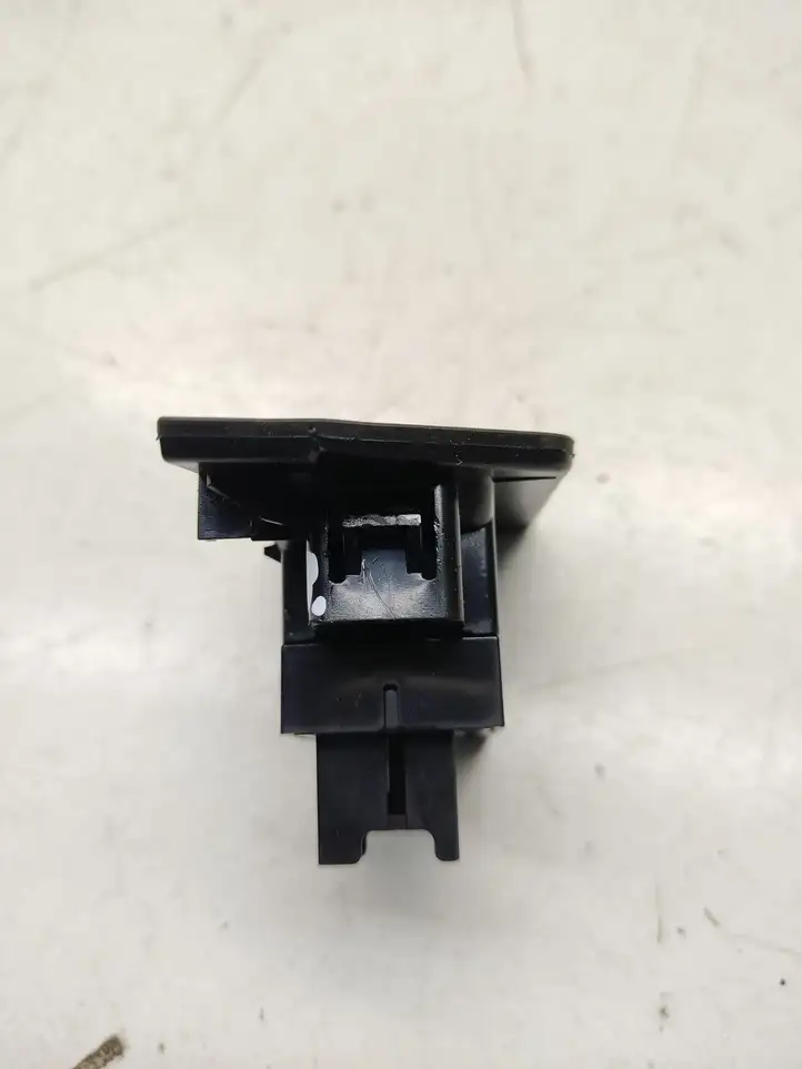BMW 5 F10 F11 (2009 - 2016) 9163527 Блок кнопок стеклоподъемников — фото 4
