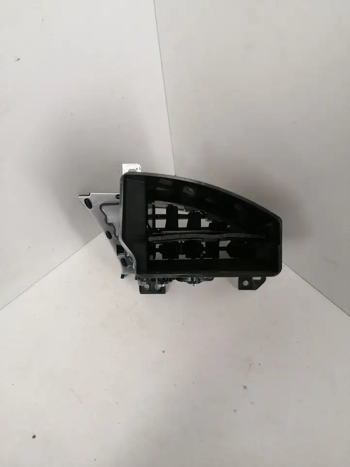 Tesla Model X (2015 - 2021) 100783400C Боковой воздушный дефлектор — фото 3