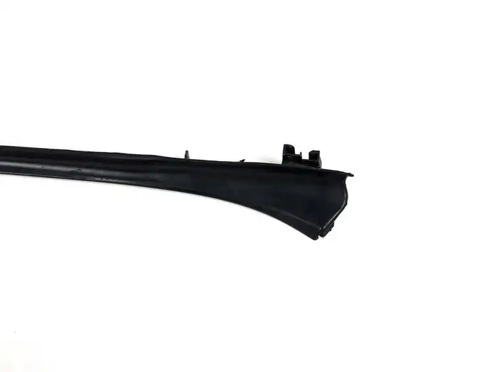Volkswagen Golf V (2003 - 2009) 1k0854320e Накладка стоек лобового стекла — фото 4