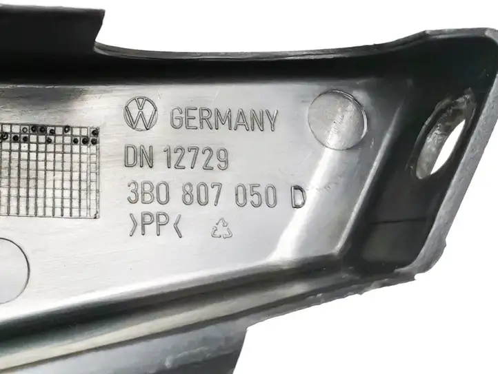 Volkswagen PASSAT B5.5 (2001 - 2005) 3b0807050d Кронштейн переднего бампера — фото 6