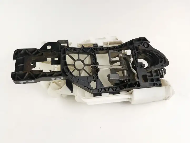 Volkswagen PASSAT B6 (2005 - 2010) 3c0837886j Наружная ручка двери — фото 2