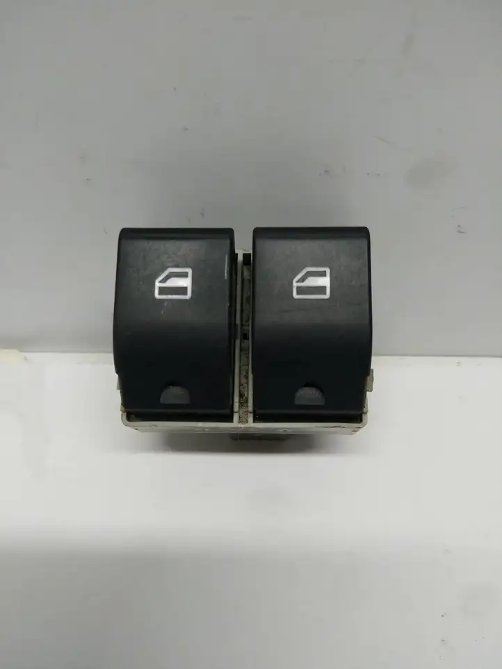 Volkswagen Polo (2001 - 2005) 6Q0959858 Блок кнопок стеклоподъемников — фото 5