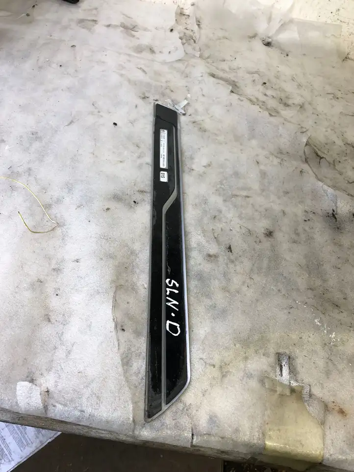 Skoda Scala (2018 - ) 657853814a Внутренняя отделка переднего порога — фото 3