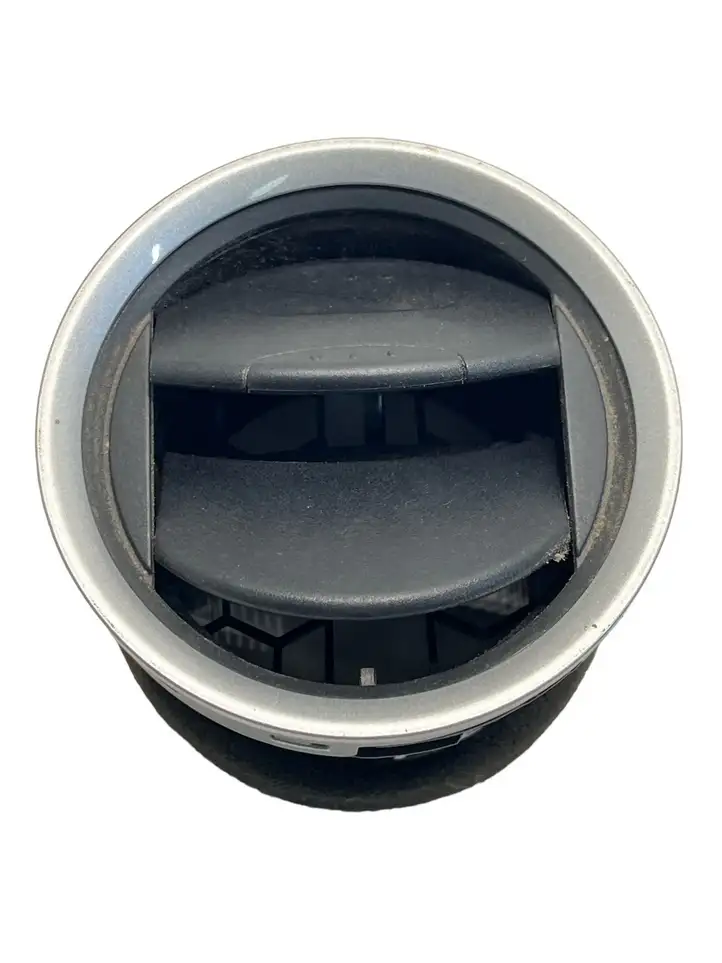 Ford Fiesta (2006 - 2008) 8A6HA018B09 Боковой воздушный дефлектор — фото 1