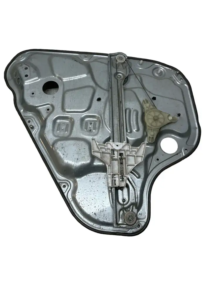 Hyundai i30 (2007 - 2012) 814202L000 Механический стеклоподъемник задней двери — фото 2