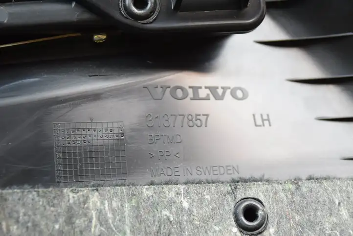 Volvo XC90 (2014 - 2019) 31377857 Боковая обшивка багажника — фото 5