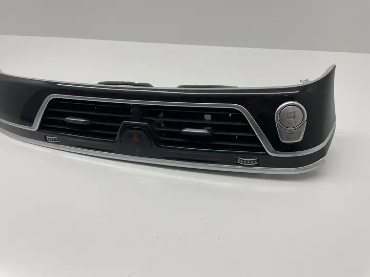 BMW 7 G11 G12 (2015 - 2022) 8070729 Отделка внутренней панели салона — фото 8