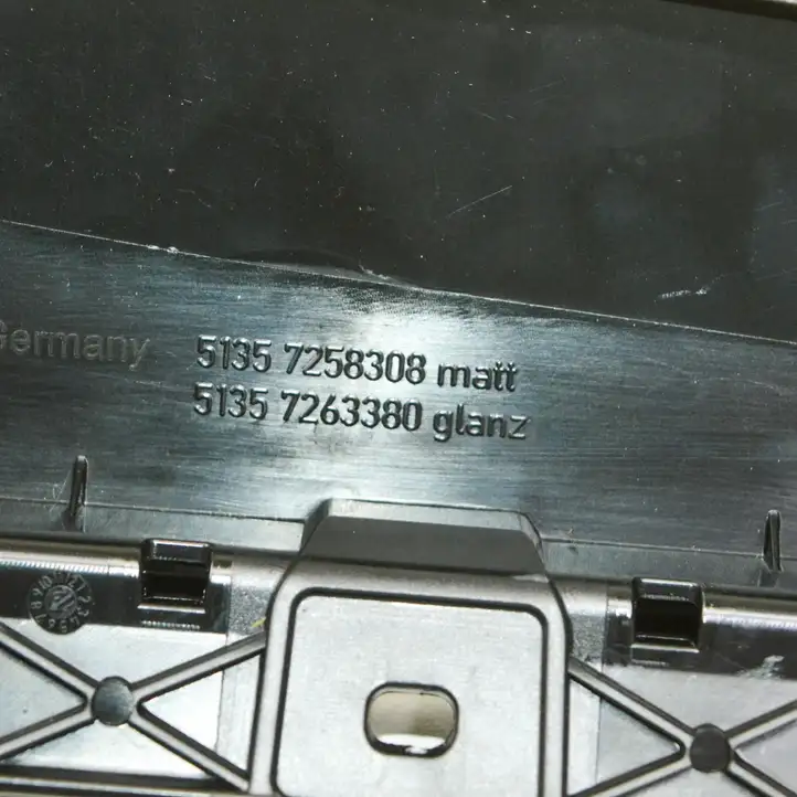 BMW 3 F30 F35 F31 (2012 - 2018) 7263380 Накладка стекла задней двери — фото 4