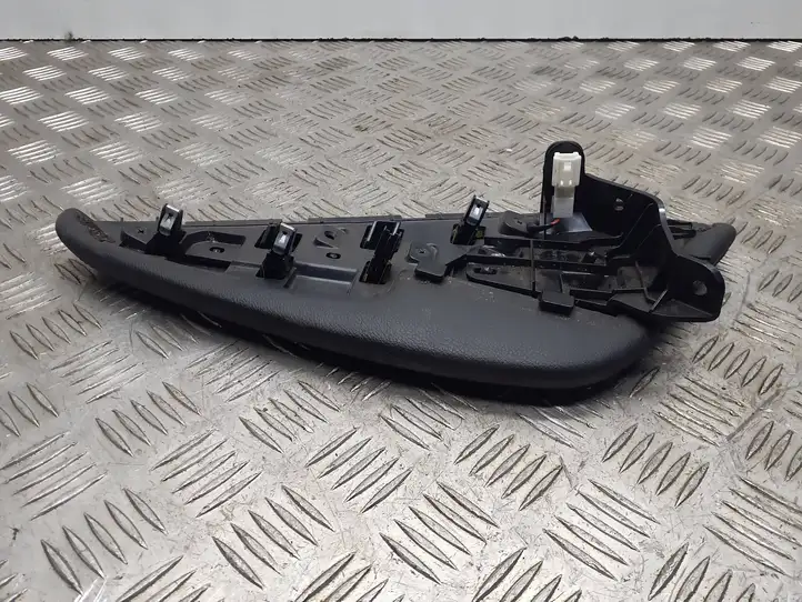 Nissan Qashqai (2013 - 2017) 969RJ4EH0A Другая деталь консоли (туннеля) — фото 2