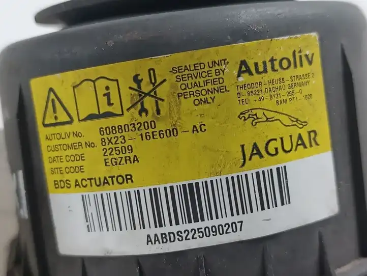 Jaguar XF X250 (2007 - 2015) 8X2316E600AC Подушка безопасности пешехода — фото 2
