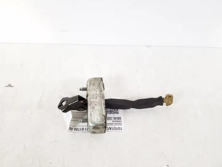 Toyota Corolla E120 E130 (2000 - 2004) 68640-12050 Ограничитель задней двери — фото 1