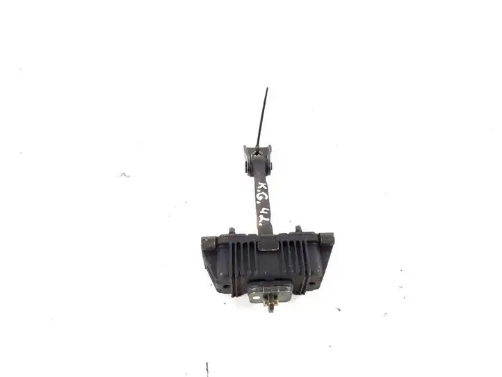 Toyota Avensis T250 (2003 - 2006) 68630-05040 Ограничитель задней двери — фото 2