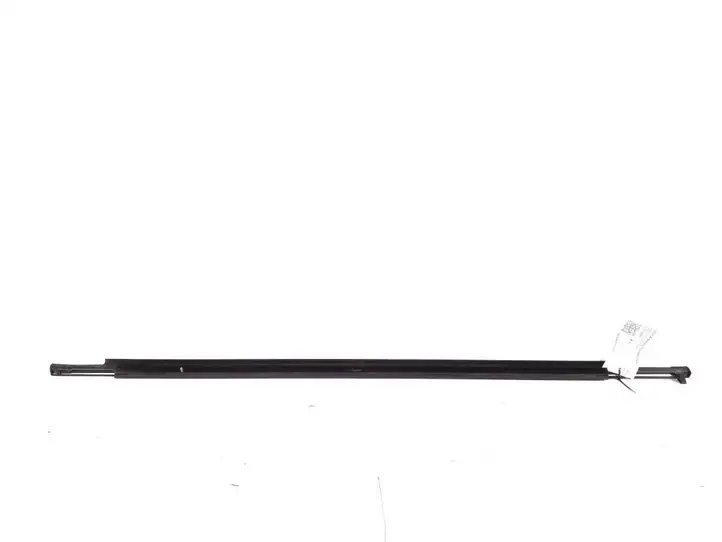 Toyota Avensis T250 (2003 - 2006) 75720-20490 Накладка стекла передней двери — фото 3