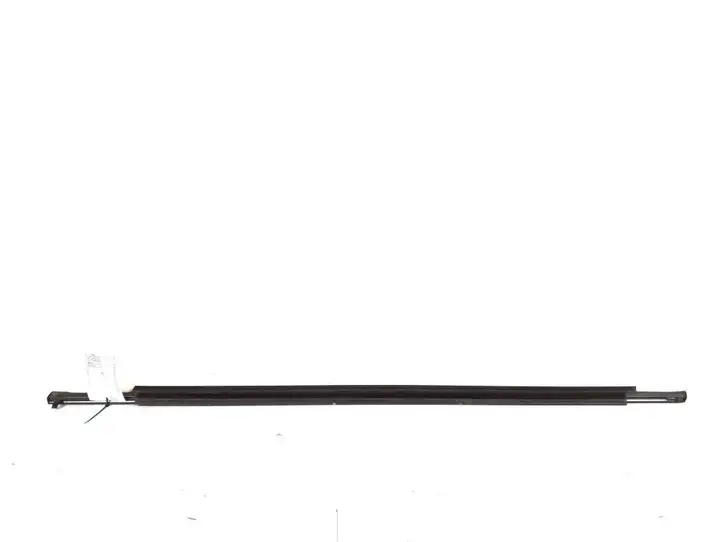 Toyota Avensis T250 (2003 - 2006) 75720-20491 Накладка стекла передней двери — фото 2