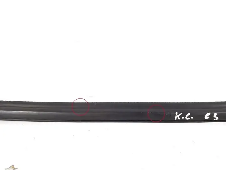 Toyota Auris 150 (2006 - 2012) 75740-02121 Молдинги задней двери — фото 3