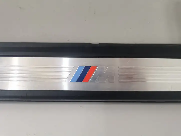 BMW 6 F12 F13 (2010 - 2018) 8051706 Внутренняя обшивка порога (комплект) — фото 9