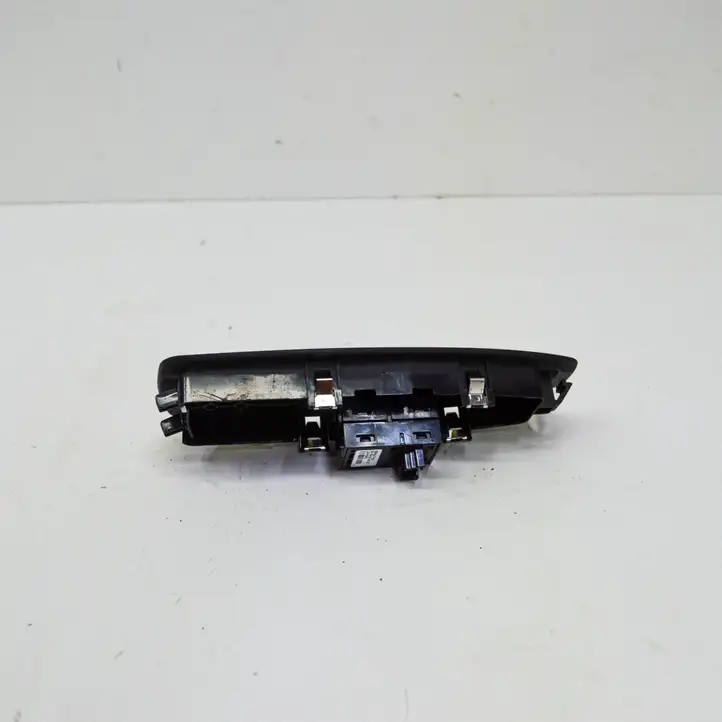 BMW 3 F30 F35 F31 (2012 - 2018) 7240421 Блок кнопок стеклоподъемников — фото 3
