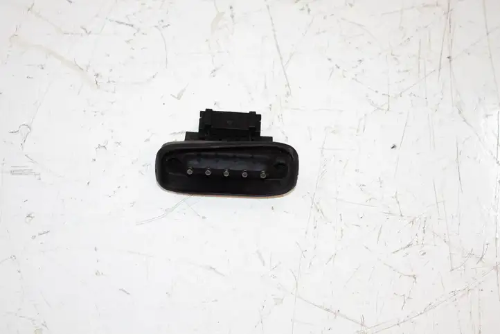 Mercedes-Benz Vito Viano W639 (2003 - 2010) 6398203254 Контакт двери — фото 2