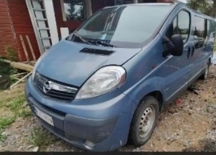 Opel Vivaro (2006 - 2014) Боковая раздвижная дверь — фото 8