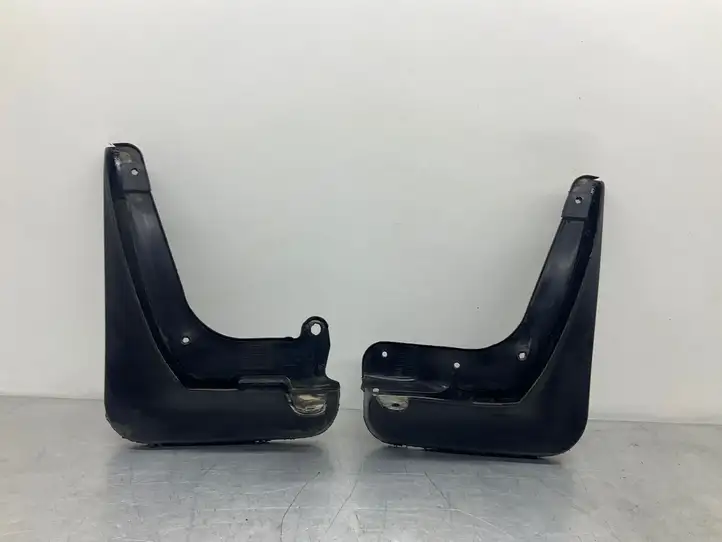 BMW 3 E90 E91 (2005 - 2012) 0415111 Комплект брызговиков — фото 1