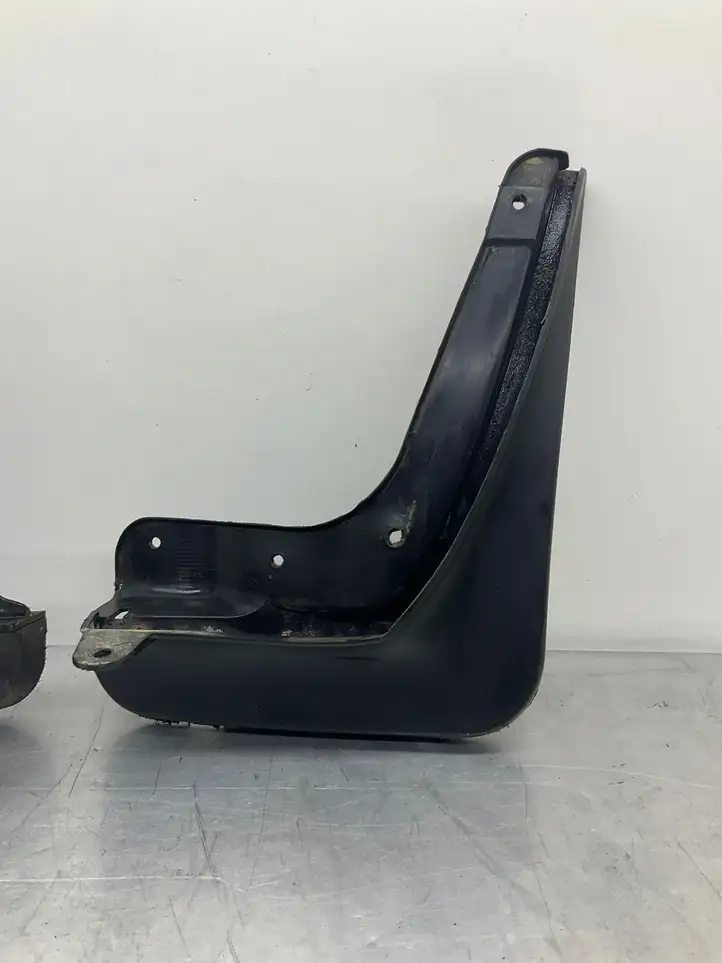 BMW 3 E90 E91 (2005 - 2012) 0415111 Комплект брызговиков — фото 3