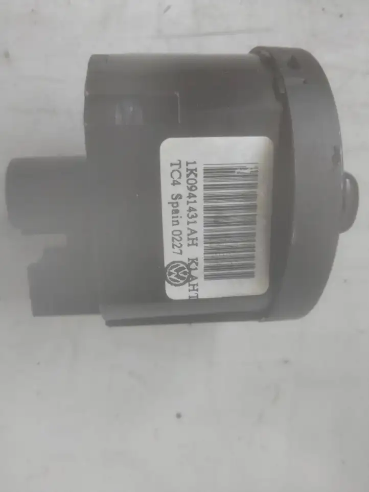 Volkswagen PASSAT B6 (2005 - 2010) 1K0941431AH Включатель фонарей — фото 3