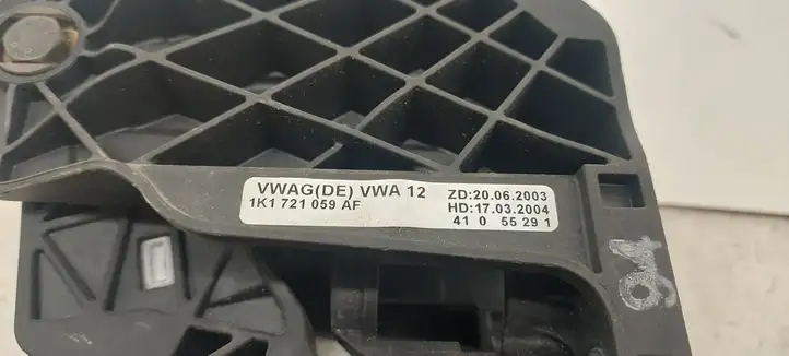 Audi A3/S3 8P (2003 - 2005) 1K1721059AF Педаль сцепления — фото 5