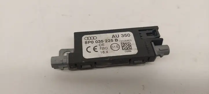 Audi A3/S3 8P (2003 - 2005) 8P0035225B Усилитель антенны — фото 4
