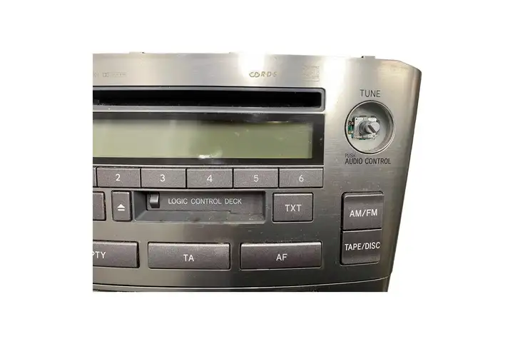 Toyota Avensis T220 (2000 - 2003) 8612005080 Магнитола / мультимедийная система — фото 2