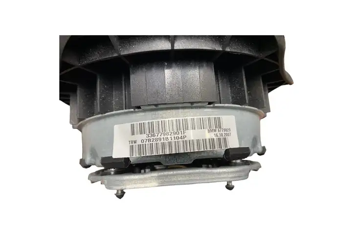 BMW 3 E90 E91 (2005 - 2012) 33677982901F Подушка безопасности руля — фото 7