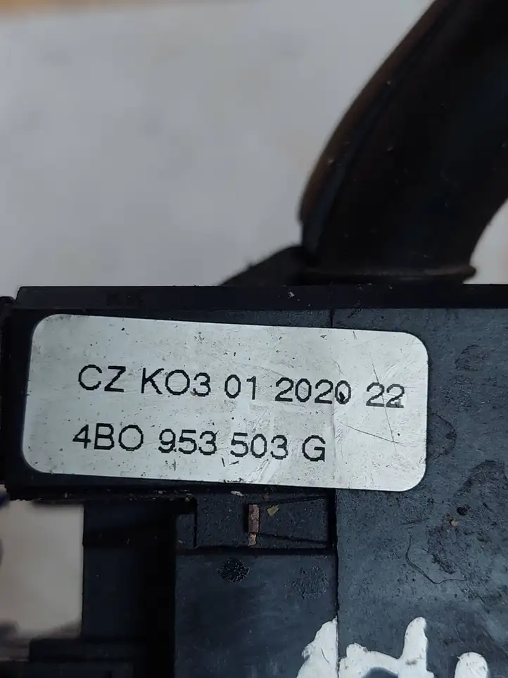 Kia Carnival (1997 - 2002) 4B0953503G Переключатель стеклоочистителей — фото 3