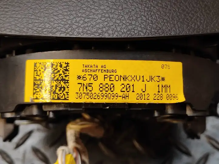 Seat Alhambra (Mk2) (2010 - 2017) 7N5880201J Подушка безопасности руля — фото 8