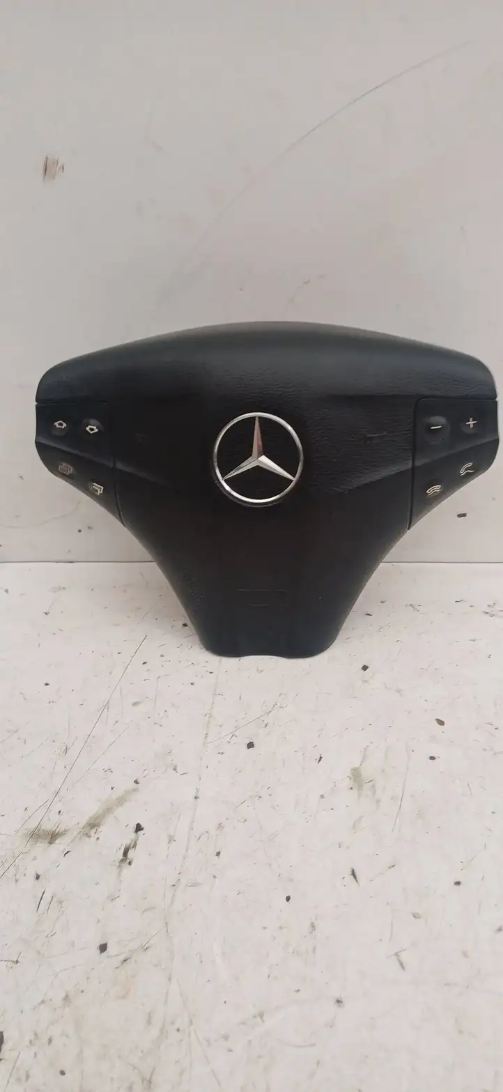 Mercedes-Benz C W203 (2000 - 2007) 2034600798 Подушка безопасности руля — фото 1