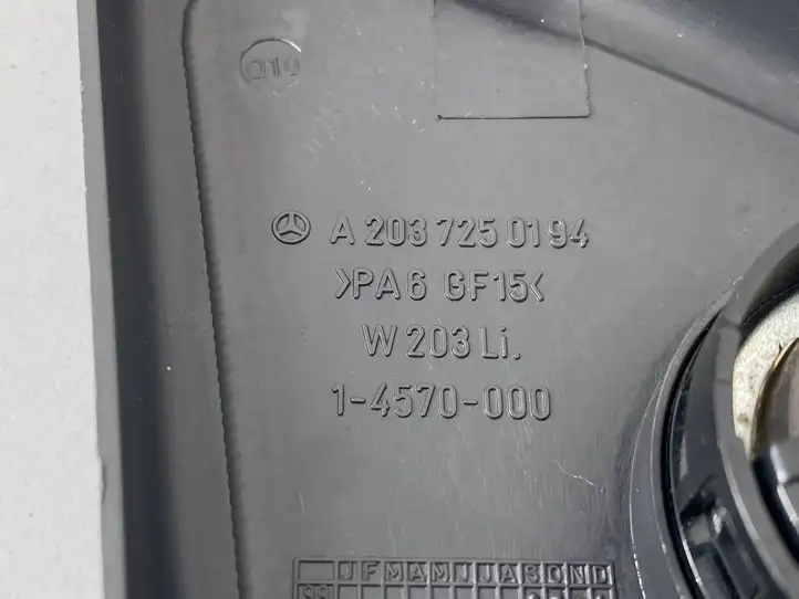 Mercedes-Benz C W203 (2000 - 2007) A2037250194 Твитер передней двери — фото 5